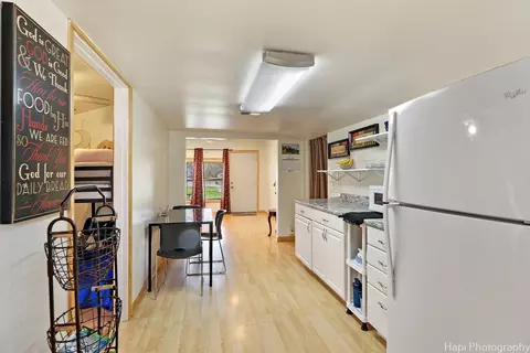 Kitchen - 2622 S Riverside Dr, Mchenry, IL 60050 photo 3 of 3
