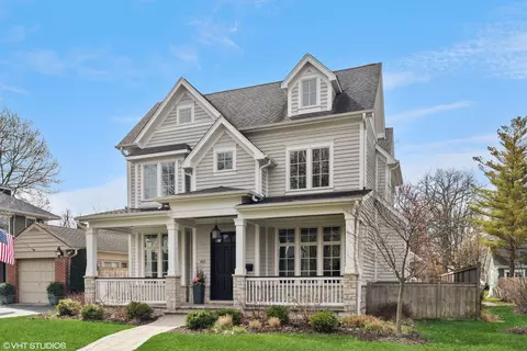 815 Greenwood Ave, Wilmette, IL 60091