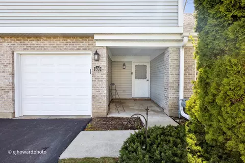 Exterior - 633 Sutton Ct, Wheeling, IL 60090 photo 5 of 5