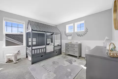 Bath - 746 Eagle Ct, Addison, IL 60101 photo 4 of 5