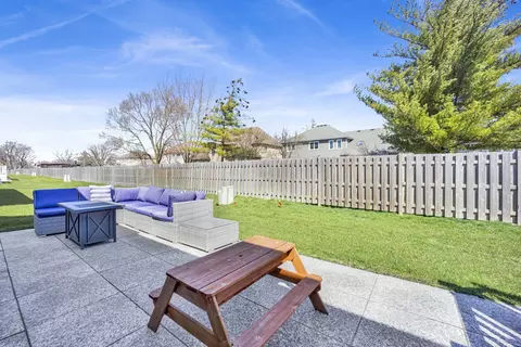 Exterior - 746 Eagle Ct, Addison, IL 60101 photo 4 of 6