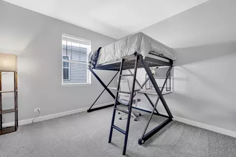 Bedroom - 746 Eagle Ct, Addison, IL 60101 photo 6 of 10