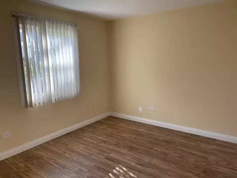 Other - 652 Hale Ct, Wheeling, IL 60090 photo 3 of 7