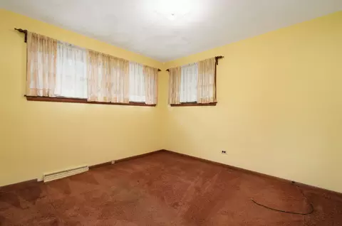 Bedroom - 4505 Maple Ave, Matteson, IL 60443 photo 1 of 3