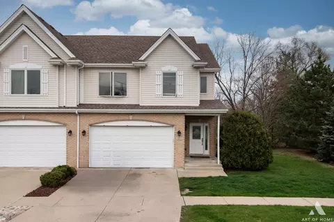 857 E Jameson Ct, Carol Stream, IL 60188