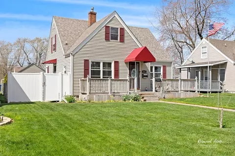 573 S Curtis Ave, Kankakee, IL 60901