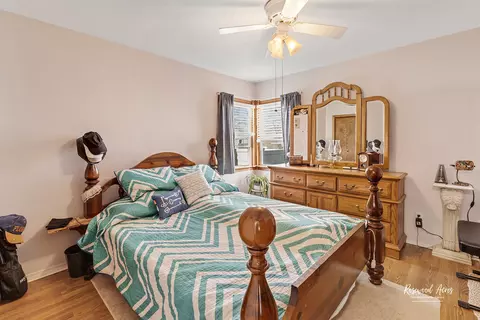 Bedroom - 573 S Curtis Ave, Kankakee, IL 60901 photo 2 of 5