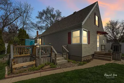 Exterior - 573 S Curtis Ave, Kankakee, IL 60901 photo 6 of 8