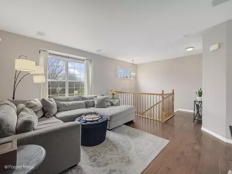 Living - 216 Cassidy Ln, Elgin, IL 60124 photo 1 of 4