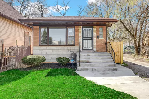 Exterior - 115 E 104th St, Chicago, IL 60628 photo 2 of 5