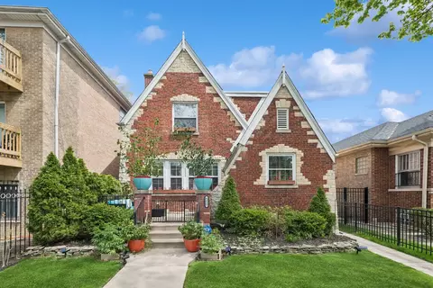 6455 N Talman Ave, Chicago, IL 60645