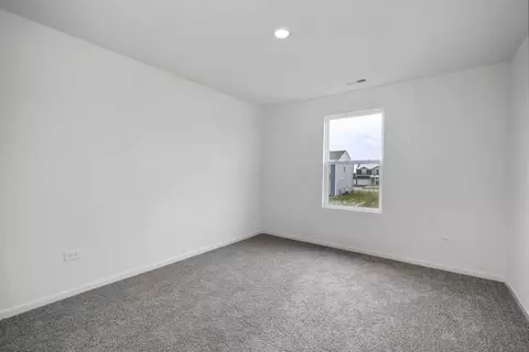 1303 Wake Robin Ln, Bartlett, IL 60103 photo 13