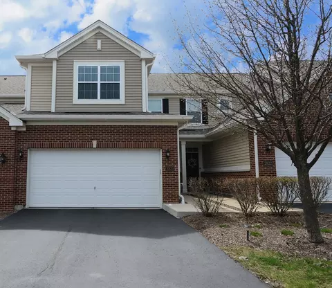 2820 Church Rd, Aurora, IL 60502