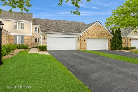 1376 Shire Cir #24, Inverness, IL 60067