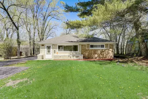 10 Monee Rd, Park Forest, IL 60466