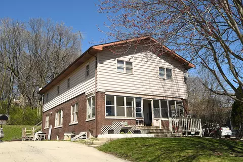109 Meadow Ave, Rockdale, IL 60436