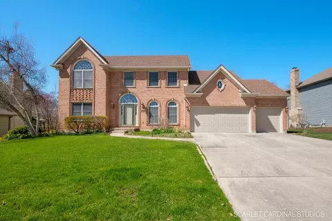 1235 Davey Dr, Batavia, IL 60510