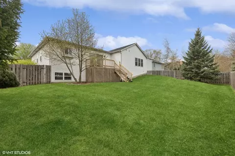 Exterior - 3604 Brighton Pl, Mchenry, IL 60050 photo 2 of 2