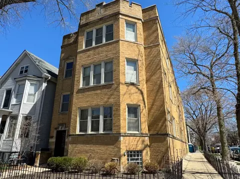 3701 N Bosworth Ave #3, Chicago, IL 60613