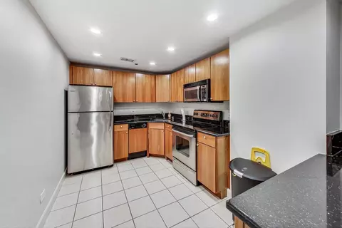 Kitchen - 30 E Huron St #2101, Chicago, IL 60611 photo 3 of 3