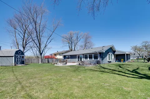 1760 Chippendale Rd, Hoffman Estates, IL 60195 photo 21
