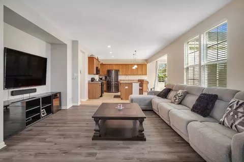Living - 25412 Springview Ct, Plainfield, IL 60544 photo 2 of 4