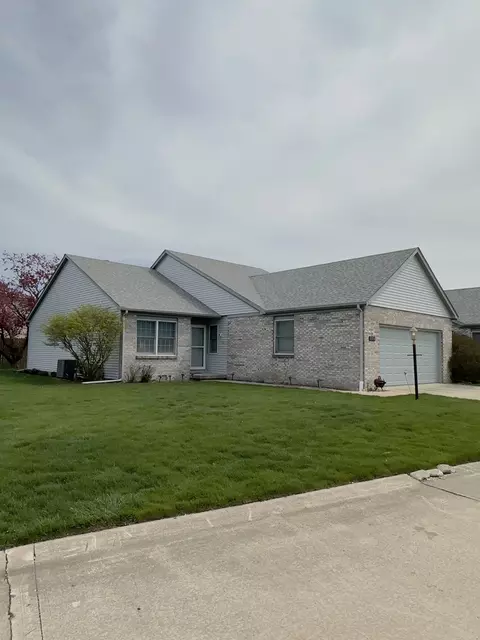 1316 Quail Run Dr #1316, Savoy, IL 61874