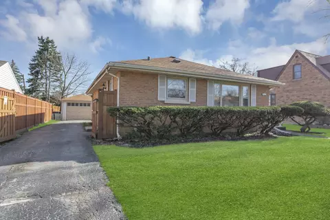 Exterior - 835 Rose Ave, Des Plaines, IL 60016 photo 8 of 8