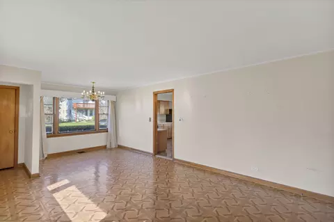 Other - 835 Rose Ave, Des Plaines, IL 60016 photo 2 of 12