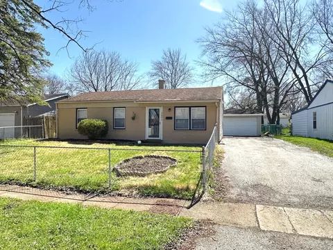 2052 215th Pl, Sauk Village, IL 60411