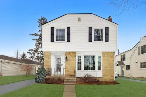 361 N Emroy Ave, Elmhurst, IL 60126
