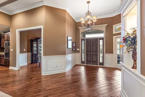 Entry Way - 19508 Sarkis Dr, Mokena, IL 60448 photo 2 of 2