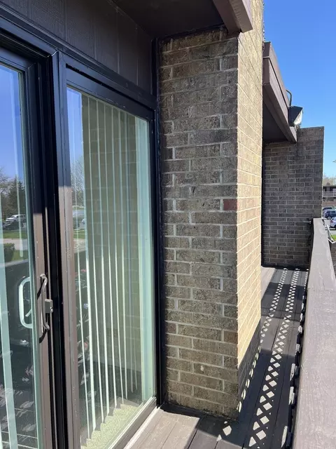 Exterior - 702 Kenneth Cir, Elgin, IL 60120 photo 3 of 3