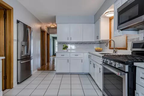 7342 W 62nd Pl, Summit, IL 60501 photo 6