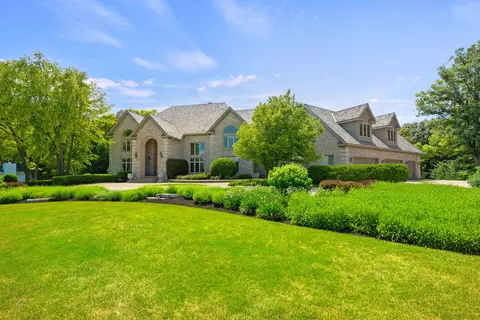 5 N100 Dover Hill Rd, Saint Charles, IL 60175