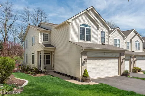2140 Ashley Ct, Downers Grove, IL 60515