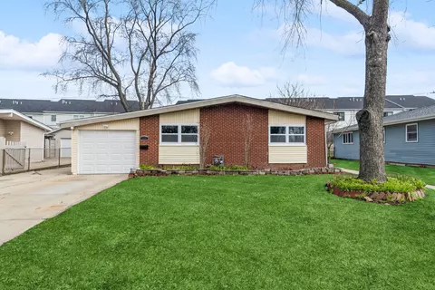 2800 Martin Ln, Rolling Meadows, IL 60008