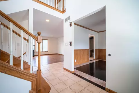3202 Eagle Crest Rd, Bloomington, IL 61704 photo 15