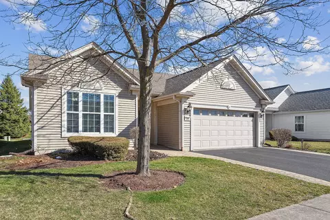 304 Prideland Dr, Shorewood, IL 60404