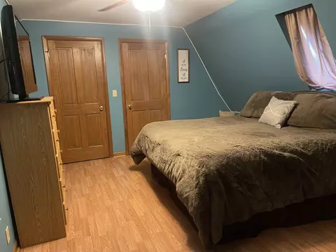 Bedroom - 1302 W Jackson St, Ottawa, IL 61350 photo 10 of 13