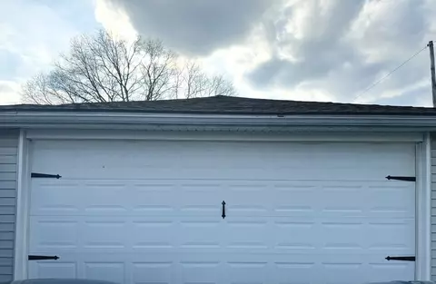 Exterior - 1302 W Jackson St, Ottawa, IL 61350 photo 13 of 13