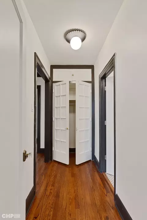 Entry Way - 5555 S Everett Ave #E-14, Chicago, IL 60637 photo 1 of 1