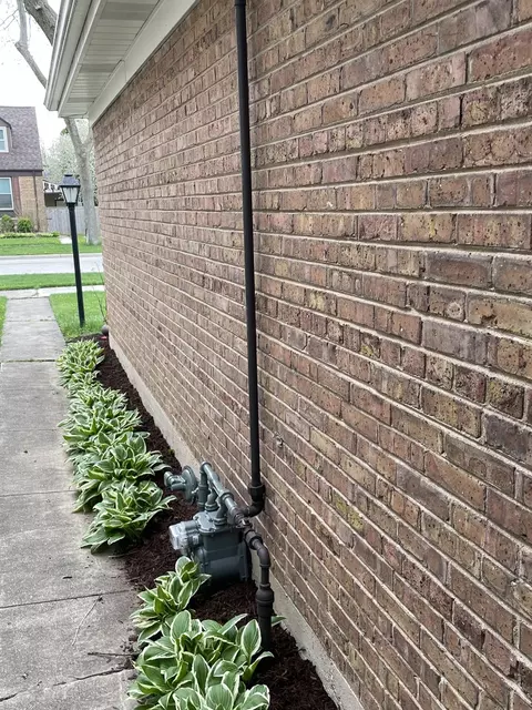 9518 Jackson Ave, Brookfield, IL 60513 photo 3