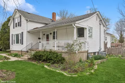 566 W Main St, Cary, IL 60013