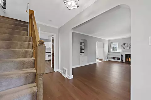 Entry Way - 846 Cobb Blvd, Kankakee, IL 60901 photo 1 of 2
