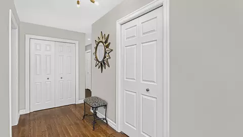 Entry Way - 349 Eaker Pl, Des Plaines, IL 60016 photo 1 of 1