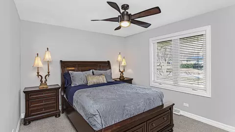 Bedroom - 349 Eaker Pl, Des Plaines, IL 60016 photo 1 of 3