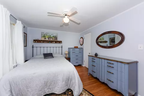 Bedroom - 2232 S 3rd Ave, North Riverside, IL 60546 photo 2 of 4