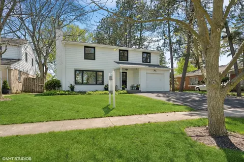 2331 Swainwood Dr, Glenview, IL 60025