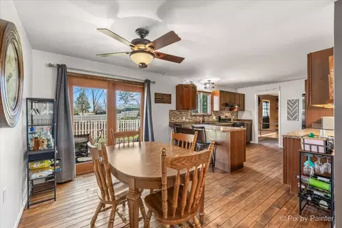 Dining - 4716 Jeffrey St, Mchenry, IL 60051 photo 1 of 2